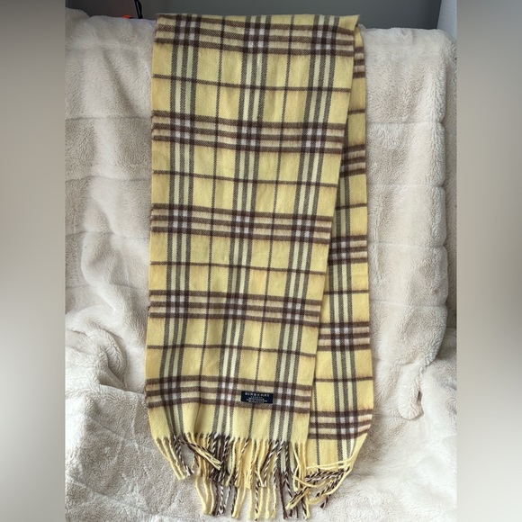 Burberry 100% cashmere scarf (160 x 130cm/66.1 x 11.8in) - Picture 4 of 5